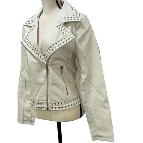 NY&Co Faux-Leather V-Neckline Studded Jacket - Picture 4 of 14